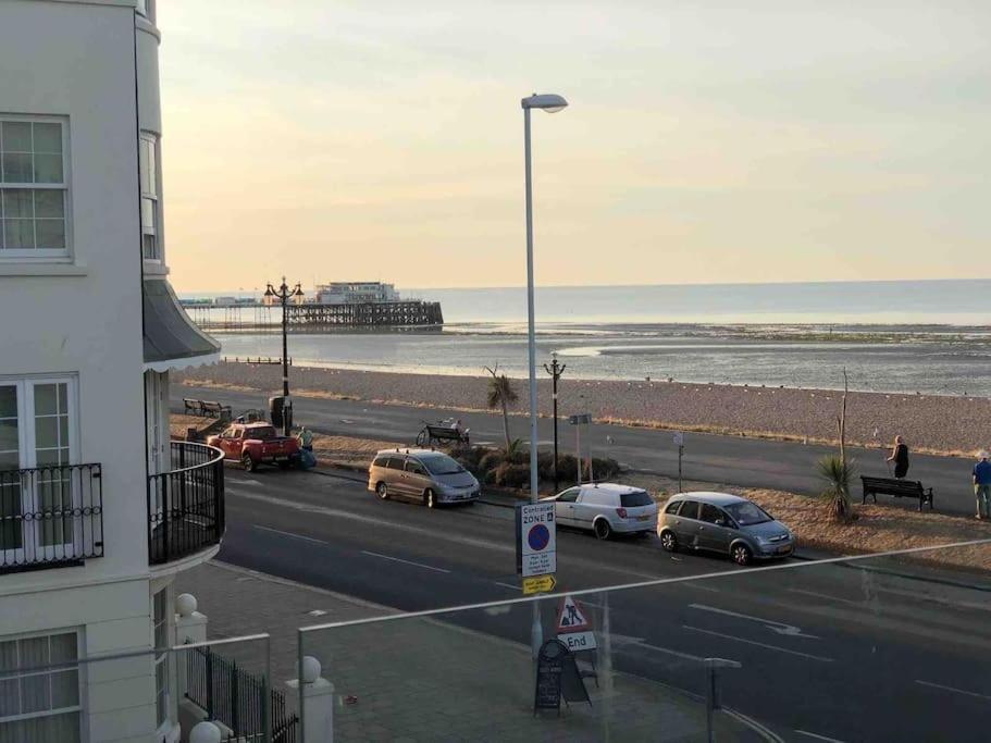 House By The Sea, Worthing Villa Exterior photo